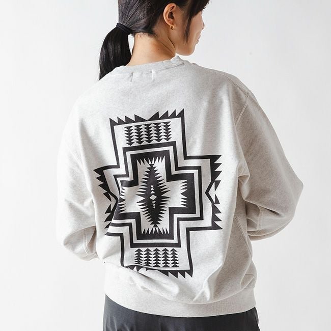 【ペンドルトン/PENDLETON】のPENDLETON ペンドルトン バックプリントスウェット インテリア・キッズ・メンズ・レディースファッション・服の通販 founy(ファニー) https://founy.com/ ファッション Fashion レディースファッション Fashion for Women トップス・カットソー Cut & Sew Tops レディースパーカー・カジュアルフーディー Casual Hoodies & Sweatshirts スウェット・クルーネックトップス Sweatshirts & Crewnecks / Relaxed Fit Sweat Tops バッグ Bags |ID: prp329100003817858 ipo3291000000035795725