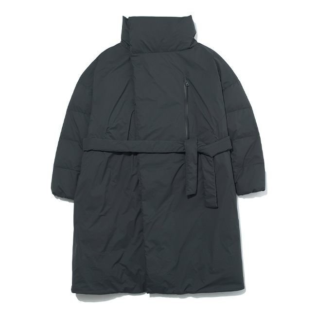 【エフシーイー/F/CE.】のF/CE.×NANGA エフシーイー×ナンガ FTニュースタンドロングコート 人気、トレンドファッション・服の通販 founy(ファニー) 　ファッション　Fashion　レディースファッション　Fashion for Women　アウター　Coat / Outerwear Collection　コート・ロングコート・ピーコート　Long Coats, Peacoats & More　ショルダー　Shoulder, Shoulder Strap　スリット　Slit, Slit Detail　ドロップ　Drop Shoulder, Dropped Style　ドローコード　Drawcord, Drawstring Cord　 other-1|ID: prp329100004196130 ipo3291000000034243794