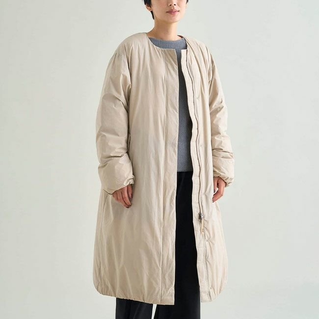 【ナンガ/NANGA】のNANGA ナンガ ノーカラーダウンコート【ウィメンズ】 インテリア・キッズ・メンズ・レディースファッション・服の通販 founy(ファニー) https://founy.com/ ファッション Fashion レディースファッション Fashion for Women アウター Coat / Outerwear Collection コート・ロングコート・ピーコート Long Coats, Peacoats & More ダウンジャケット・軽量ダウン Warm & Lightweight Down Jackets シンプル Simple, Minimal セットアップ Set-Up, Coordinated Outfit タフタ Taffeta, Structured Fabric ダウン Down, Puffer ポケット Pocket, Pocket Detail |ID: prp329100004197825 ipo3291000000030709031