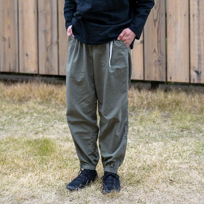 【その他のブランド/Other】の迷迭香 マンネンロウ ナイロンハーベストトレーナークラシック インテリア・キッズ・メンズ・レディースファッション・服の通販 founy(ファニー) https://founy.com/ ファッション Fashion レディースファッション Fashion for Women アウター Coat / Outerwear Collection トップス・カットソー Cut & Sew Tops ベスト&ジレ / 重ね着スタイル Vests & Gilets デニム Denim, Jeans Material ラベンダー Lavender |ID: prp329100004256272 ipo3291000000035766330