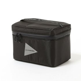 【アンドワンダー/and wander / GOODS】のand wander アンドワンダー シルソフトクーラースモール 人気、トレンドファッション・服の通販 founy(ファニー) ホーム・キャンプ・アウトドア・お取り寄せ Home Living / Home & Lifestyle / Camping Gear / Outdoor Camping キャンプ用品・アウトドア
 Camping Gear & Outdoor Supplies その他 雑貨 小物 Camping Tools |ID:prp329100004642680