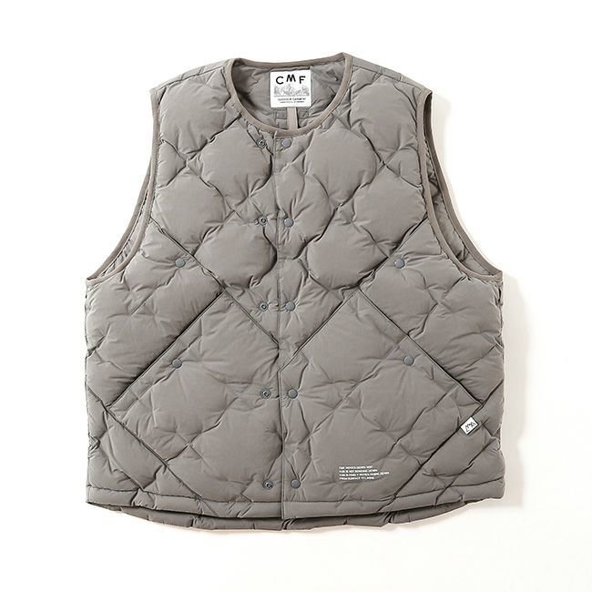 【シーエムエフ アウトドア ガーメント/CMF OUTDOOR GARMENT】のCMF OUTDOOR GARMENT コムフィアウトドアガーメント CMFウーブンダウンベスト 人気、トレンドファッション・服の通販 founy(ファニー) ファッション Fashion レディースファッション Fashion for Women アウター Coat / Outerwear Collection トップス・カットソー Cut & Sew Tops ベスト&ジレ / 重ね着スタイル Vests & Gilets other-1|ID: prp329100004665603 ipo3291000000033747599