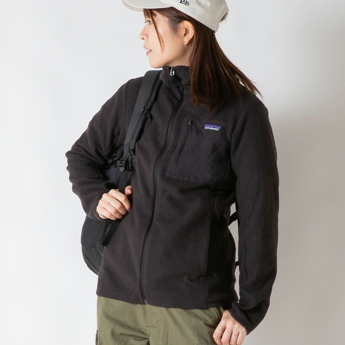 【パタゴニア/Patagonia】のpatagonia パタゴニア R1エアフルジップフーディ【ウィメンズ】 人気、トレンドファッション・服の通販 founy(ファニー) 　ファッション　Fashion　レディースファッション　Fashion for Women　 other-1|ID: prp329100004671858 ipo3291000000036204749