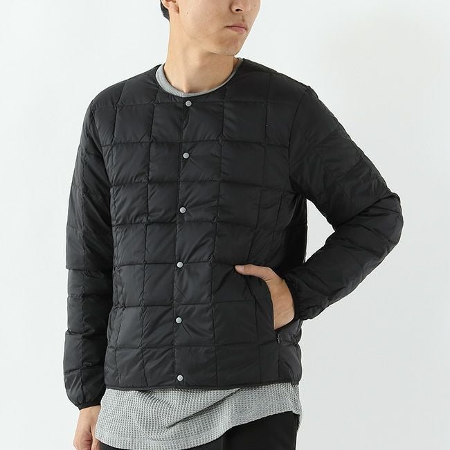 【タイオン/TAION / MEN】のTAION タイオン ベーシッククルーネックボタンインナーダウンジャケット メンズ インテリア・キッズ・メンズ・レディースファッション・服の通販 founy(ファニー) https://founy.com/ ファッション Fashion メンズファッション Fashion for Men ベーシック Basic, Essential メンズ Men's, Menswear |ID: prp329100004744757 ipo3291000000036204713