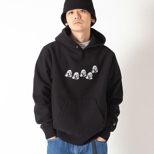 【タコマフジレコード/TACOMA FUJI RECORDS / MEN】のTACOMA FUJI RECORDS タコマフジレコード TACOMA FUJI MULTI LOGO HOODIE インテリア・キッズ・メンズ・レディースファッション・服の通販 founy(ファニー) https://founy.com/ ファッション Fashion メンズファッション Fashion for Men |ID: prp329100004771561 ipo3291000000035766304