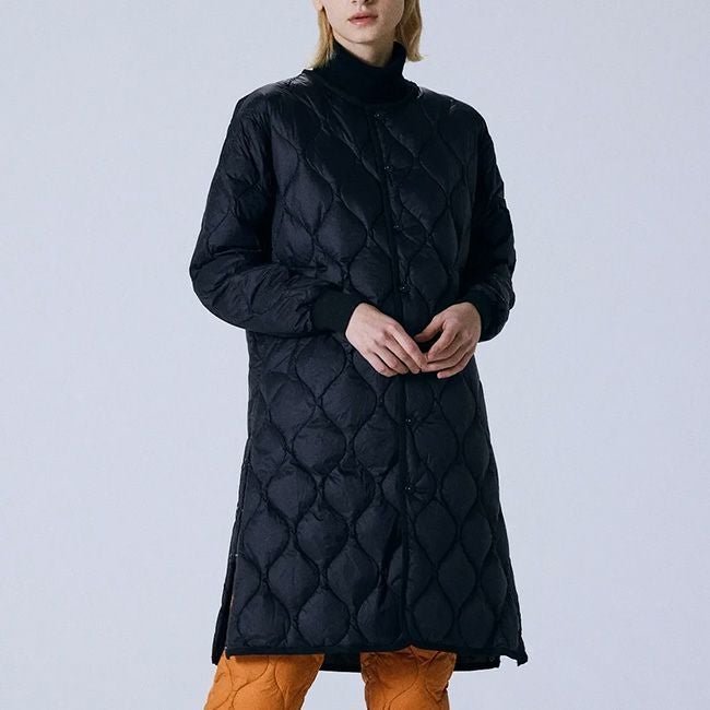 【タイオン/TAION】のTAION タイオン ミリタリーオーバーサイズクルーネックロングダウンコート(ソフトシェル)【ウィメンズ】 インテリア・キッズ・メンズ・レディースファッション・服の通販 founy(ファニー) https://founy.com/ ファッション Fashion レディースファッション Fashion for Women アウター Coat / Outerwear Collection コート・ロングコート・ピーコート Long Coats, Peacoats & More ダウンジャケット・軽量ダウン Warm & Lightweight Down Jackets スリット Slit, Slit Detail ダウン Down, Puffer パイピング Piping, Trim Design フェザー Feather, Feather Detail ポケット Pocket, Pocket Detail ミリタリー Military, Army Style 洗える Machine Washable |ID: prp329100004773098 ipo3291000000035730798