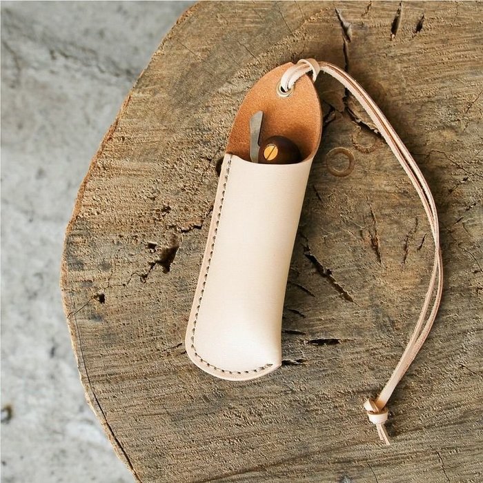 【フェデカ/FEDECA / GOODS】のFEDECA フェデカ レザーケース小(折畳式料理ナイフソロ用) インテリア・キッズ・メンズ・レディースファッション・服の通販 founy(ファニー) https://founy.com/ ホーム・キャンプ・アウトドア・お取り寄せ Home Living / Home & Lifestyle / Camping Gear / Outdoor Camping キャンプ用品・アウトドア
 Camping Gear & Outdoor Supplies ナイフ 斧 Knife, Axe |ID: prp329100004814948 ipo3291000000035730333