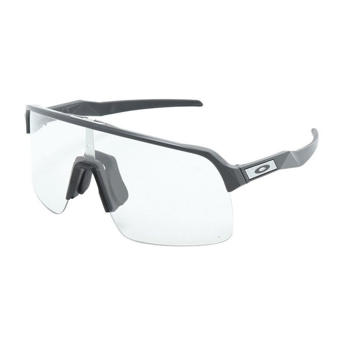 【オークリー/OAKLEY / GOODS】のオークリー(OAKLEY)(メンズ、レディース)サングラス SUTRO LITE アジアンフィット Matte Carbon/Clear To Black Iridium Photocromic 9463-1839 UV インテリア・キッズ・メンズ・レディースファッション・服の通販 founy(ファニー) https://founy.com/ サングラス Sunglasses フィット Fit メンズ Mens ホーム・キャンプ・アウトドア・お取り寄せ Home,Garden,Outdoor,Camping Gear キャンプ用品・アウトドア
 Camping Gear & Outdoor Supplies その他 雑貨 小物 Camping Tools |ID: prp329100004218903 ipo3291000000029257274