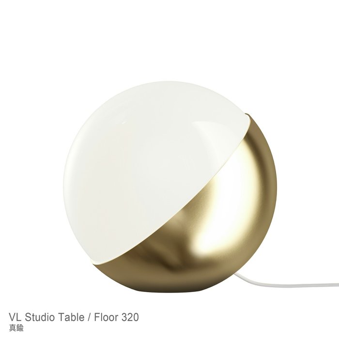 【ルイスポールセン/Louis Poulsen / GOODS】のVLStudio(ステュディオ)テーブル/フロア320/真鍮《スマートプラグプレゼント》 インテリア・キッズ・メンズ・レディースファッション・服の通販 founy(ファニー) https://founy.com/ ガラス Glass, Glassware シンプル Simple, Minimal スマート Smart, Elegant テーブル Table, Dining Table フォルム Silhouette, Form モダン Modern, Contemporary ホーム・キャンプ・アウトドア・お取り寄せ Home Living / Home & Lifestyle / Camping Gear / Outdoor Camping 家具・インテリア Home Furniture & Interior. Stylish & Functional Living Spaces ライト・照明 Lamps & Lighting Fixtures |ID: prp329100003114447 ipo3291000000036290222