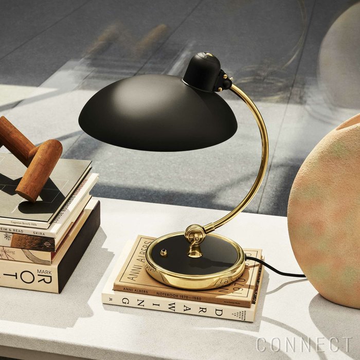 【フリッツ ハンセン/FRITZ HANSEN / GOODS】のKAISERidell(カイザー・イデル)/Luxusテーブルランプ・デスクスタンド/マットブラック・真鍮(無加工)《LED電球プレゼント》 インテリア・キッズ・メンズ・レディースファッション・服の通販 founy(ファニー) https://founy.com/ テーブル Table, Dining Table ハンド Hand, Handmade メタル Metal, Metal Parts ホーム・キャンプ・アウトドア・お取り寄せ Home Living / Home & Lifestyle / Camping Gear / Outdoor Camping 家具・インテリア Home Furniture & Interior. Stylish & Functional Living Spaces ライト・照明 Lamps & Lighting Fixtures |ID: prp329100003114455 ipo3291000000035428960