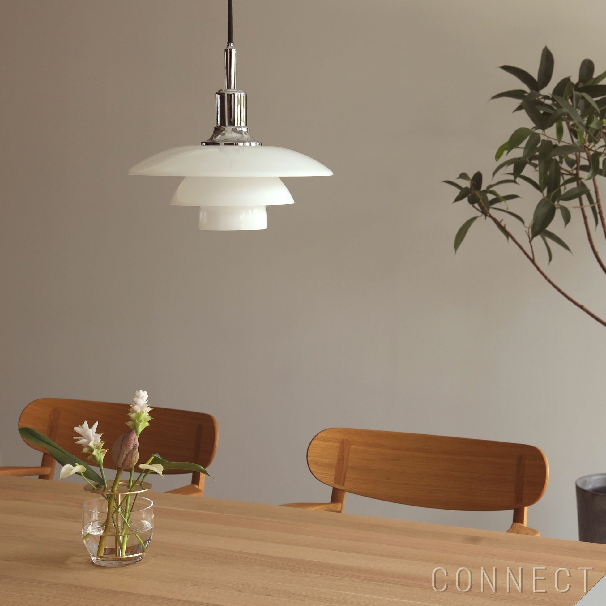 【ルイスポールセン/Louis Poulsen / GOODS】のPH31/2-3グラス Pendant シルヴァー・クローム 人気、トレンドファッション・服の通販 founy(ファニー) 　グラス　Glass, Eyewear　シルバー　Silver, Metallic Silver　テーブル　Table, Dining Table　ホーム・キャンプ・アウトドア・お取り寄せ　Home Living / Home & Lifestyle / Camping Gear / Outdoor Camping　家具・インテリア　Home Furniture & Interior. Stylish & Functional Living Spaces　テーブル　Dining, Coffee & Side Tables　ダイニングテーブル・食卓テーブル　Dining Tables　ホーム・キャンプ・アウトドア・お取り寄せ　Home Living / Home & Lifestyle / Camping Gear / Outdoor Camping　家具・インテリア　Home Furniture & Interior. Stylish & Functional Living Spaces　ライト・照明　Lamps & Lighting Fixtures　ペンダントライト・吊り下げ照明　Pendant Light / Hanging Light Fixture　 other-1|ID: prp329100003114605 ipo3291000000035792533