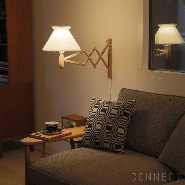 【レ クリント/LE KLINT / GOODS】のBRACKETMODEL324(ブラケットモデル)/ウォールランプ インテリア・キッズ・メンズ・レディースファッション・服の通販 founy(ファニー) https://founy.com/ シンプル Simple, Minimal ホーム・キャンプ・アウトドア・お取り寄せ Home Living / Home & Lifestyle / Camping Gear / Outdoor Camping 家具・インテリア Home Furniture & Interior. Stylish & Functional Living Spaces ライト・照明 Lamps & Lighting Fixtures |ID: prp329100003114712 ipo3291000000035792459