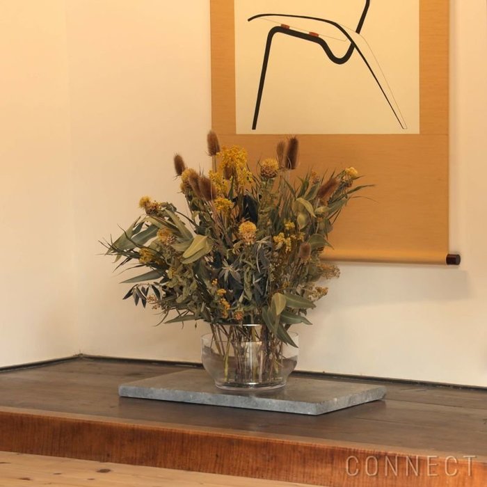 【フリッツ ハンセン/FRITZ HANSEN / GOODS】のIKEBANAVASE(イケバナベース)/ラージ/真鍮モデル インテリア・キッズ・メンズ・レディースファッション・服の通販 founy(ファニー) https://founy.com/ フラワー Flower, Floral ホーム・キャンプ・アウトドア・お取り寄せ Home Living / Home & Lifestyle / Camping Gear / Outdoor Camping 家具・インテリア Home Furniture & Interior. Stylish & Functional Living Spaces その他 インテリア雑貨、家具 Home Decor & Furniture Extras |ID: prp329100003114766 ipo3291000000035106970