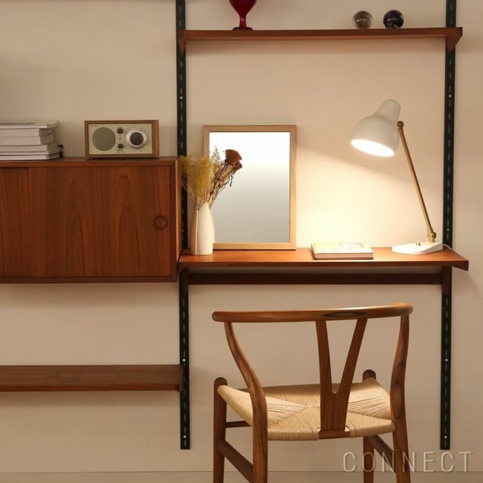 【カール ハンセン&サン/CARL HANSEN & SON / GOODS】のKAAREKLINTmirrorミラー/オーク材・ラッカー仕上げ/mirrorミラー/40×30cm インテリア・キッズ・メンズ・レディースファッション・服の通販 founy(ファニー) https://founy.com/ シンプル Simple モダン Modern おすすめ Recommend ホーム・キャンプ・アウトドア・お取り寄せ Home,Garden,Outdoor,Camping Gear 家具・インテリア Furniture ミラー・ドレッサー Mirror ミラー・鏡 Mirror |ID: prp329100003114937 ipo3291000000021121586