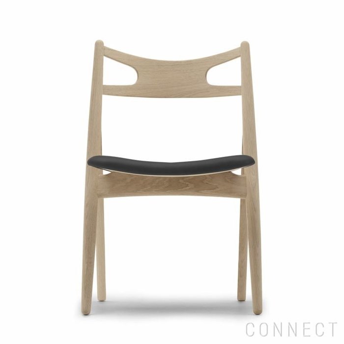 【カール ハンセン&サン/CARL HANSEN & SON / GOODS】のCH29PSAWBUCKCHAIR(ソーバックチェア)/オーク材・ホワイトオイル仕上げ/ブラックレザー(Thor301)/ダイニングチェア インテリア・キッズ・メンズ・レディースファッション・服の通販 founy(ファニー) https://founy.com/ オイル Oil シンプル Simple フレーム Flame 人気 Popularity ホーム・キャンプ・アウトドア・お取り寄せ Home,Garden,Outdoor,Camping Gear 家具・インテリア Furniture チェア・椅子 Chair ダイニングチェア Dining Chair |ID: prp329100003115340 ipo3291000000021121989