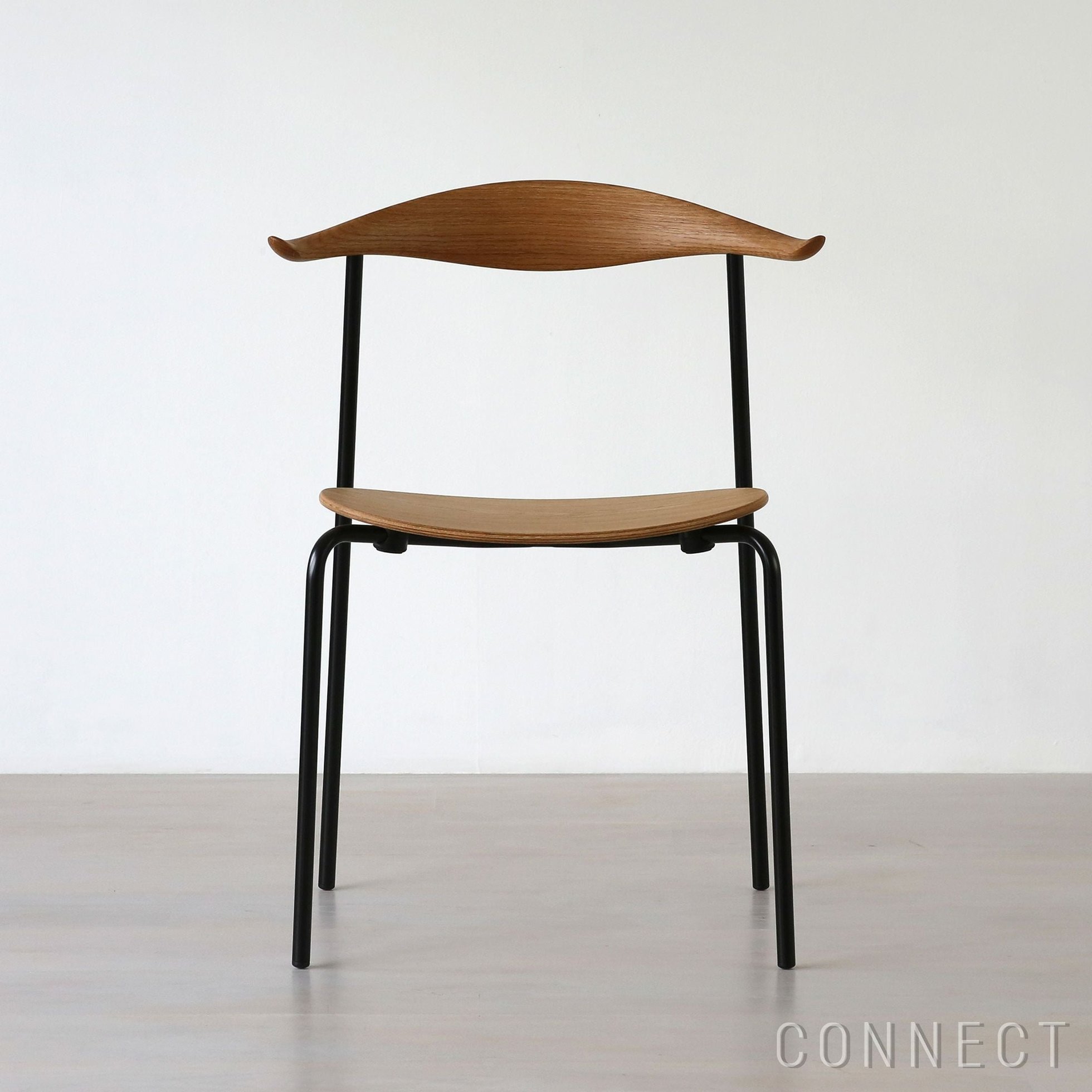 【カール ハンセン&サン/CARL HANSEN & SON / GOODS】のCH88T/オーク材・オイル仕上げ・ブラック脚/ダイニングチェア 人気、トレンドファッション・服の通販 founy(ファニー) 　オイル　Body Oil　コンパクト　Compact, Small Size　ミックス　Mix, Mixed Style　リラックス　Relax, Relaxed Fit　ホーム・キャンプ・アウトドア・お取り寄せ　Home Living / Home & Lifestyle / Camping Gear / Outdoor Camping　家具・インテリア　Home Furniture & Interior. Stylish & Functional Living Spaces　チェア・椅子　Seating & Chairs　ダイニングチェア・木製チェア　Dining Chairs　 other-1|ID: prp329100003115362 ipo3291000000035407187