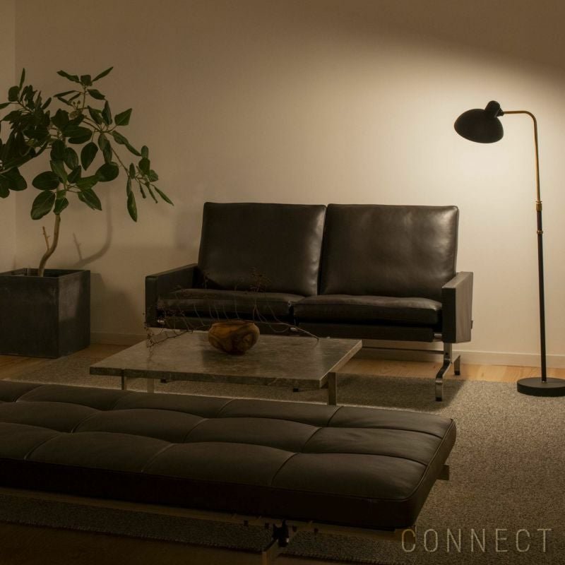 【フリッツ ハンセン/FRITZ HANSEN / GOODS】のPK31/2(ピーケー31/2)/グレースレザー/ダークブラウン/ソファ/2シーター/W1370《ケースブック・ポスター特典付》 人気、トレンドファッション・服の通販 founy(ファニー) 　フォルム　Silhouette, Form　ホーム・キャンプ・アウトドア・お取り寄せ　Home Living / Home & Lifestyle / Camping Gear / Outdoor Camping　家具・インテリア　Home Furniture & Interior. Stylish & Functional Living Spaces　チェア・椅子　Seating & Chairs　ラウンジチェア・リクライナー　Lounge Chairs / Recliners　 other-1|ID: prp329100003157387 ipo3291000000035765781