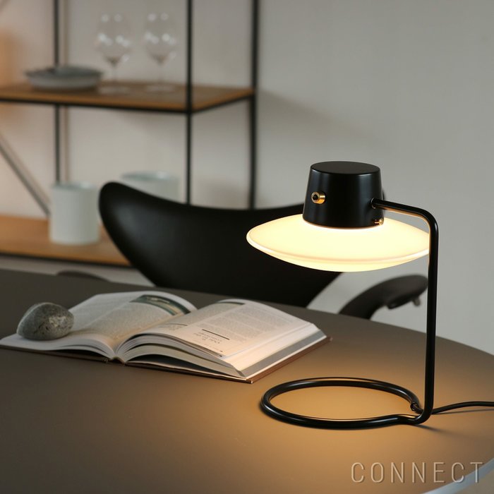 【ルイスポールセン/Louis Poulsen / GOODS】のAJOxfordTableLamp(オックスフォードテーブルランプ)/ガラスシェードタイプ/H280mm インテリア・キッズ・メンズ・レディースファッション・服の通販 founy(ファニー) https://founy.com/ ガラス Glass, Glassware グラフィック Graphic, Graphic Design スリム Slim, Slim Fit テーブル Table, Dining Table ハンド Hand, Handmade メタル Metal, Metal Parts ホーム・キャンプ・アウトドア・お取り寄せ Home Living / Home & Lifestyle / Camping Gear / Outdoor Camping 家具・インテリア Home Furniture & Interior. Stylish & Functional Living Spaces ライト・照明 Lamps & Lighting Fixtures |ID: prp329100003193016 ipo3291000000036290194