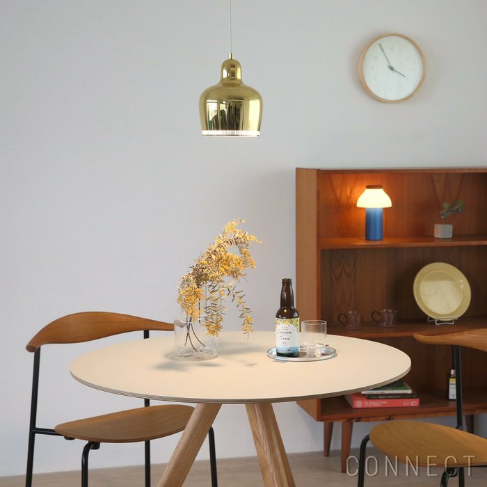 【アルテック/artek / GOODS】のA330SPendantLamp“GoldenBell“(ペンダントゴールデンベル)/ブラス《当店限定山口一郎ポストカード付》 インテリア・キッズ・メンズ・レディースファッション・服の通販 founy(ファニー) https://founy.com/ フォルム Silhouette, Form ホーム・キャンプ・アウトドア・お取り寄せ Home Living / Home & Lifestyle / Camping Gear / Outdoor Camping 家具・インテリア Home Furniture & Interior. Stylish & Functional Living Spaces ライト・照明 Lamps & Lighting Fixtures ペンダントライト・吊り下げ照明 Pendant Light / Hanging Light Fixture |ID: prp329100003421702 ipo3291000000035408349