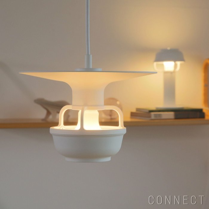 【アルテック/artek / GOODS】のKoriPendantLightwithDiscShade(コリペンダント・ディスクシェード)/ホワイト/ペンダントライト《当店限定山口一郎ポストカード付》 インテリア・キッズ・メンズ・レディースファッション・服の通販 founy(ファニー) https://founy.com/ テーブル Table, Dining Table ホーム・キャンプ・アウトドア・お取り寄せ Home Living / Home & Lifestyle / Camping Gear / Outdoor Camping 家具・インテリア Home Furniture & Interior. Stylish & Functional Living Spaces テーブル Dining, Coffee & Side Tables コンソールテーブル・カウンター机 Console & Hallway Tables ホーム・キャンプ・アウトドア・お取り寄せ Home Living / Home & Lifestyle / Camping Gear / Outdoor Camping 家具・インテリア Home Furniture & Interior. Stylish & Functional Living Spaces ライト・照明 Lamps & Lighting Fixtures ペンダントライト・吊り下げ照明 Pendant Light / Hanging Light Fixture |ID: prp329100003756564 ipo3291000000035406421