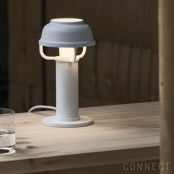 【アルテック/artek / GOODS】のKoriTableLight(コリテーブルライト)/全2色/テーブルランプ《当店限定山口一郎ポストカード付》 インテリア・キッズ・メンズ・レディースファッション・服の通販 founy(ファニー) https://founy.com/ テーブル Table, Dining Table デスク Desk, Work Desk ホーム・キャンプ・アウトドア・お取り寄せ Home Living / Home & Lifestyle / Camping Gear / Outdoor Camping 家具・インテリア Home Furniture & Interior. Stylish & Functional Living Spaces テーブル Dining, Coffee & Side Tables コンソールテーブル・カウンター机 Console & Hallway Tables ホーム・キャンプ・アウトドア・お取り寄せ Home Living / Home & Lifestyle / Camping Gear / Outdoor Camping 家具・インテリア Home Furniture & Interior. Stylish & Functional Living Spaces ライト・照明 Lamps & Lighting Fixtures デスクライト・卓上照明 Desk Lamp / Table Lamp / Study Light |ID: prp329100003780057 ipo3291000000035454051