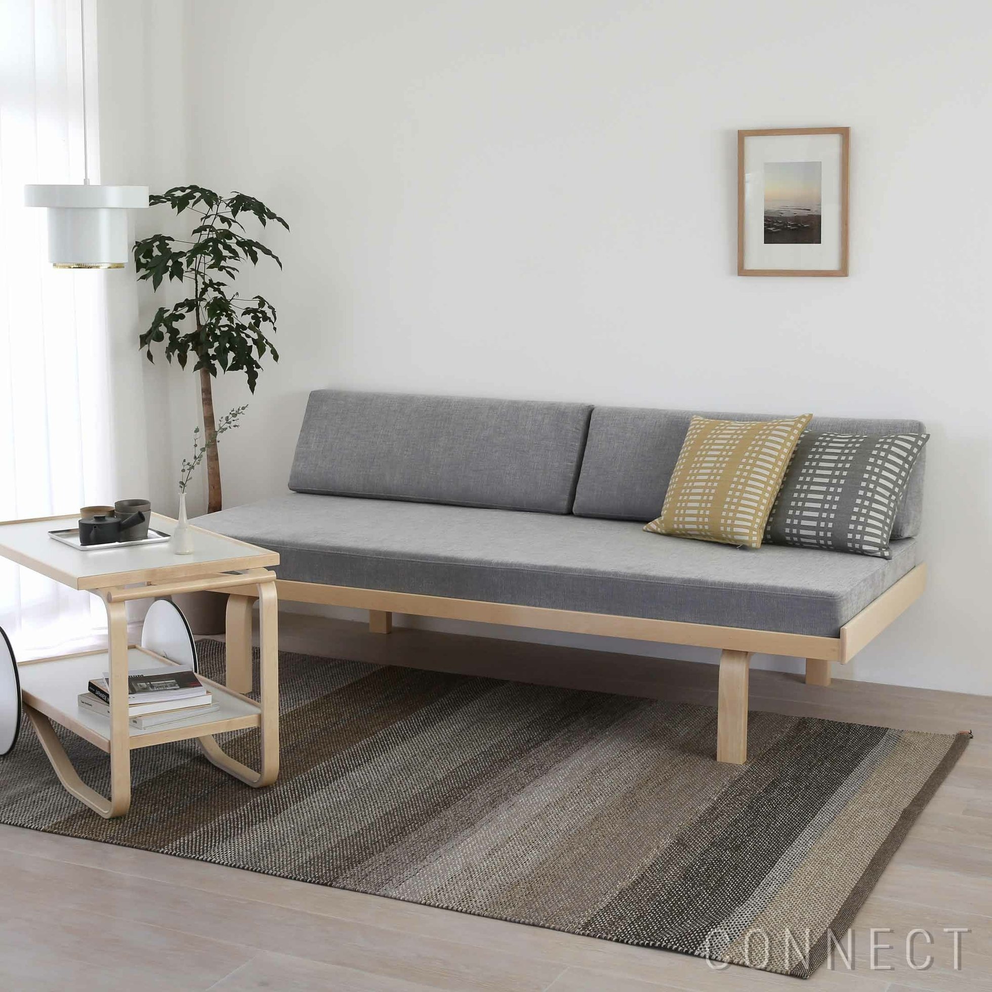 【アルテック/artek / GOODS】のDAYBED710(デイベッド)/バーチ材・ナチュラルラッカー仕上げ/Maple722/ソファ《当店限定山口一郎ポスター付》 人気、トレンドファッション・服の通販 founy(ファニー) 　クッション　Cushion, Throw Pillow　シンプル　Simple, Minimal　フレーム　Frame, Outline　ホーム・キャンプ・アウトドア・お取り寄せ　Home Living / Home & Lifestyle / Camping Gear / Outdoor Camping　家具・インテリア　Home Furniture & Interior. Stylish & Functional Living Spaces　ソファー　Couches & Sofas　ホーム・キャンプ・アウトドア・お取り寄せ　Home Living / Home & Lifestyle / Camping Gear / Outdoor Camping　家具・インテリア　Home Furniture & Interior. Stylish & Functional Living Spaces　チェア・椅子　Seating & Chairs　スツール・バースツール　Stools & Bar Stools　 other-1|ID: prp329100003881552 ipo3291000000035454039