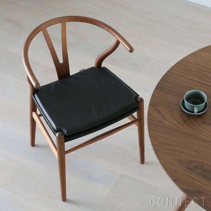 【カール ハンセン&サン/CARL HANSEN & SON / GOODS】のCUCH24Cushion/Yチェア(ワイチェア)専用両面レザークッション/ブラックLoke7150 インテリア・キッズ・メンズ・レディースファッション・服の通販 founy(ファニー) https://founy.com/ クッション Cushion, Throw Pillow コレクション Collection, Seasonal Line コーティング Coating, Coated Finish ホーム・キャンプ・アウトドア・お取り寄せ Home Living / Home & Lifestyle / Camping Gear / Outdoor Camping 家具・インテリア Home Furniture & Interior. Stylish & Functional Living Spaces その他 インテリア雑貨、家具 Home Decor & Furniture Extras |ID: prp329100003944322 ipo3291000000035407210