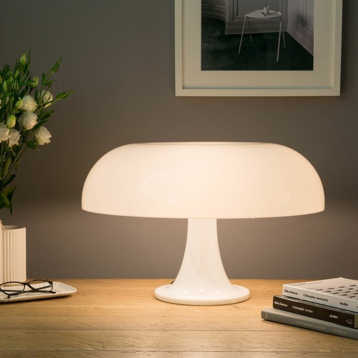 【アルテミデ/Artemide / GOODS】のArtemide(アルテミデ)/Nesso(ネッソ)/全2色/テーブルランプ インテリア・キッズ・メンズ・レディースファッション・服の通販 founy(ファニー) https://founy.com/ テーブル Table, Dining Table フォルム Silhouette, Form ホーム・キャンプ・アウトドア・お取り寄せ Home Living / Home & Lifestyle / Camping Gear / Outdoor Camping 家具・インテリア Home Furniture & Interior. Stylish & Functional Living Spaces ライト・照明 Lamps & Lighting Fixtures |ID: prp329100004072053 ipo3291000000035406447