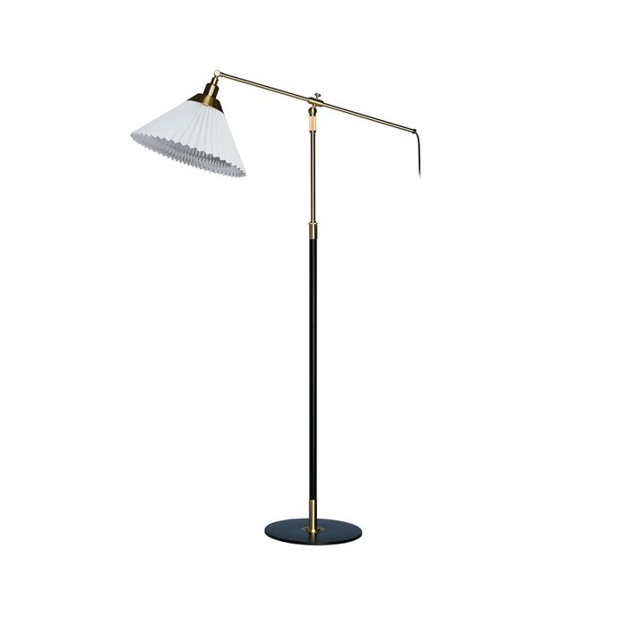 【レ クリント/LE KLINT / GOODS】のMODEL349(モデル)/フロアランプ インテリア・キッズ・メンズ・レディースファッション・服の通販 founy(ファニー) https://founy.com/ ホーム・キャンプ・アウトドア・お取り寄せ Home Living / Home & Lifestyle / Camping Gear / Outdoor Camping 家具・インテリア Home Furniture & Interior. Stylish & Functional Living Spaces ライト・照明 Lamps & Lighting Fixtures |ID: prp329100004194394 ipo3291000000035453905