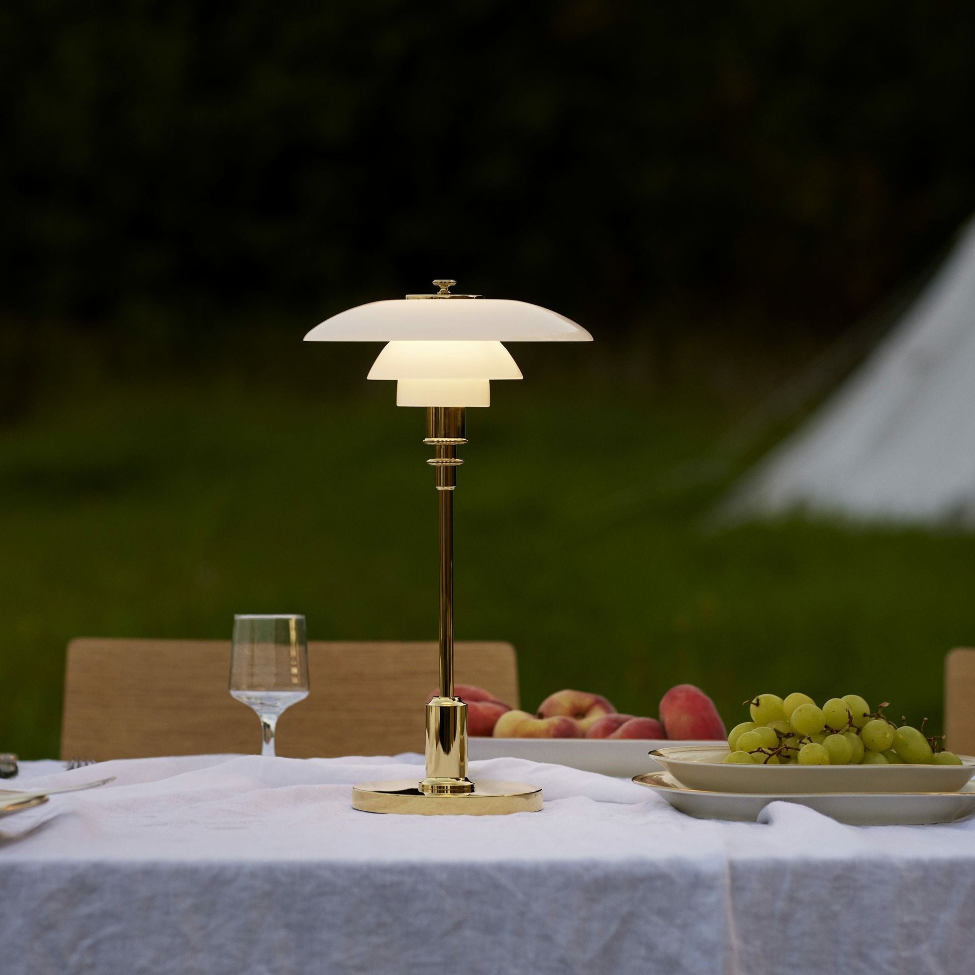 【ルイスポールセン/Louis Poulsen / GOODS】のPH2/1Portable(ポータブル)/真鍮メタライズド/テーブルランプ 人気、トレンドファッション・服の通販 founy(ファニー) 　春　Spring　ガラス　Glass, Glassware　クラシック　Classic, Timeless Style　テーブル　Table, Dining Table　ホーム・キャンプ・アウトドア・お取り寄せ　Home Living / Home & Lifestyle / Camping Gear / Outdoor Camping　家具・インテリア　Home Furniture & Interior. Stylish & Functional Living Spaces　テーブル　Dining, Coffee & Side Tables　サイドテーブル・ナイトテーブル　Side & End Tables　ホーム・キャンプ・アウトドア・お取り寄せ　Home Living / Home & Lifestyle / Camping Gear / Outdoor Camping　家具・インテリア　Home Furniture & Interior. Stylish & Functional Living Spaces　ライト・照明　Lamps & Lighting Fixtures　シャンデリア・クリスタル照明　Chandelier / Crystal Ceiling Light　 other-1|ID: prp329100004319266 ipo3291000000035453816