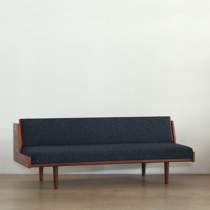 【その他のブランド/Other】のHansJ.Wegner(ハンスJ.ウェグナー)/GE258デイベッド(vd2211-04)* インテリア・キッズ・メンズ・レディースファッション・服の通販 founy(ファニー) https://founy.com/ クッション Cushion, Throw Pillow スマート Smart, Elegant ブランケット Blanket, Throw Blanket ヴィンテージ Vintage Style ホーム・キャンプ・アウトドア・お取り寄せ Home Living / Home & Lifestyle / Camping Gear / Outdoor Camping 家具・インテリア Home Furniture & Interior. Stylish & Functional Living Spaces その他 インテリア雑貨、家具 Home Decor & Furniture Extras |ID: prp329100004393570 ipo3291000000030719400