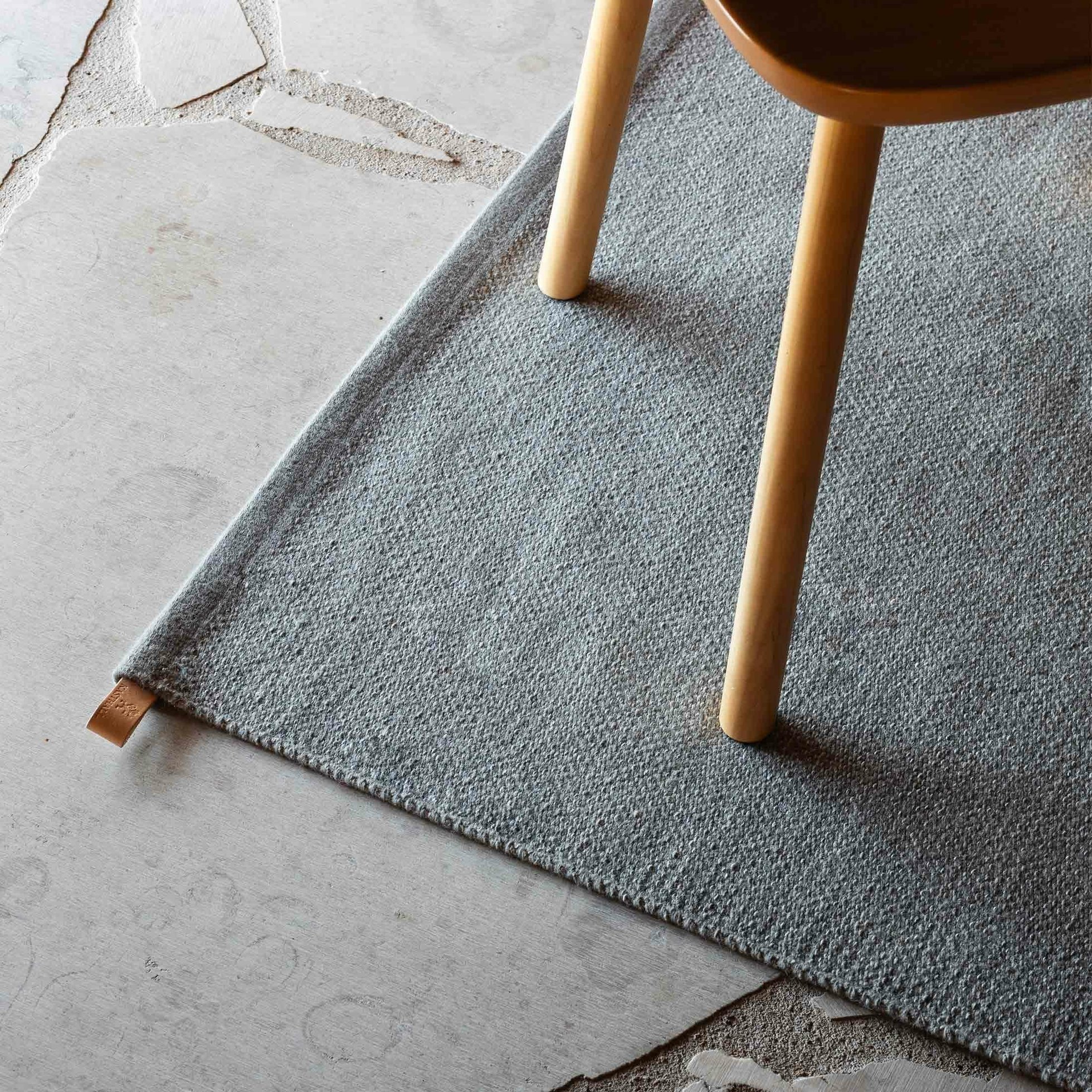 【カスタール/KASTHALL / GOODS】のKASTHALL(カスタール)/GRYN(グリュン)/Oresund552(170×240cm)/ラグ《滑り止めプレゼント》 人気、トレンドファッション・服の通販 founy(ファニー) 　エレガント 上品　Elegant　コレクション　Collection, Seasonal Line　シンプル　Simple, Minimal　テクスチャー　Texture, Textured Fabric　フォルム　Silhouette, Form　リネン　Linen, Linen Fabric　ホーム・キャンプ・アウトドア・お取り寄せ　Home Living / Home & Lifestyle / Camping Gear / Outdoor Camping　家具・インテリア　Home Furniture & Interior. Stylish & Functional Living Spaces　その他 インテリア雑貨、家具　Home Decor & Furniture Extras　 other-1|ID: prp329100004406331 ipo3291000000035453721