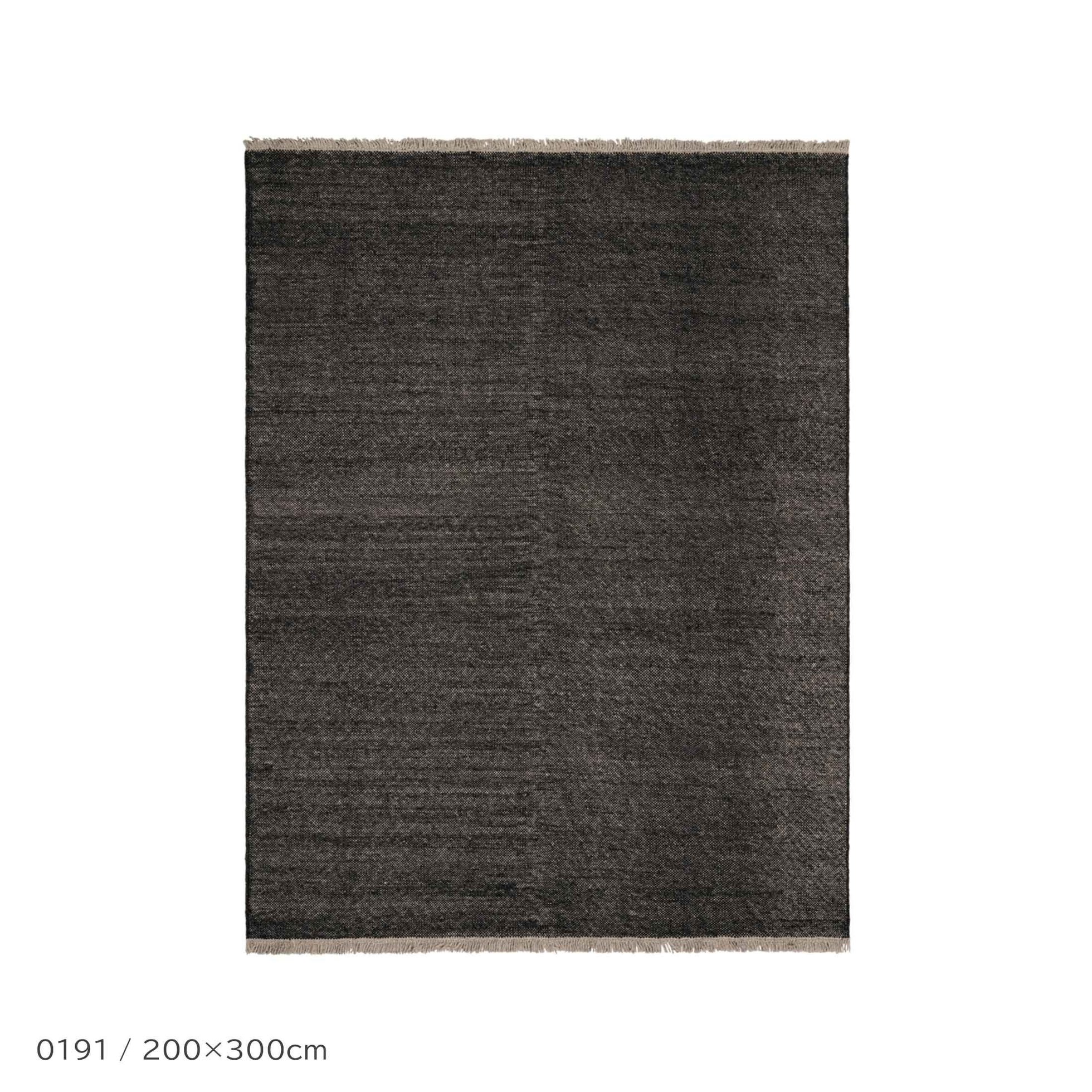 【クヴァドラ/Kvadrat / GOODS】のYieldNaturallyColouredFringes(イールドナチュラリーカラードフリンジ)/20148(200cm×300cm)/ラグ《滑り止めプレゼント》 人気、トレンドファッション・服の通販 founy(ファニー) 　シンプル　Simple, Minimal　フリンジ　Fringe, Tassel　ホーム・キャンプ・アウトドア・お取り寄せ　Home Living / Home & Lifestyle / Camping Gear / Outdoor Camping　家具・インテリア　Home Furniture & Interior. Stylish & Functional Living Spaces　その他 インテリア雑貨、家具　Home Decor & Furniture Extras　 other-1|ID: prp329100004475480 ipo3291000000035494282