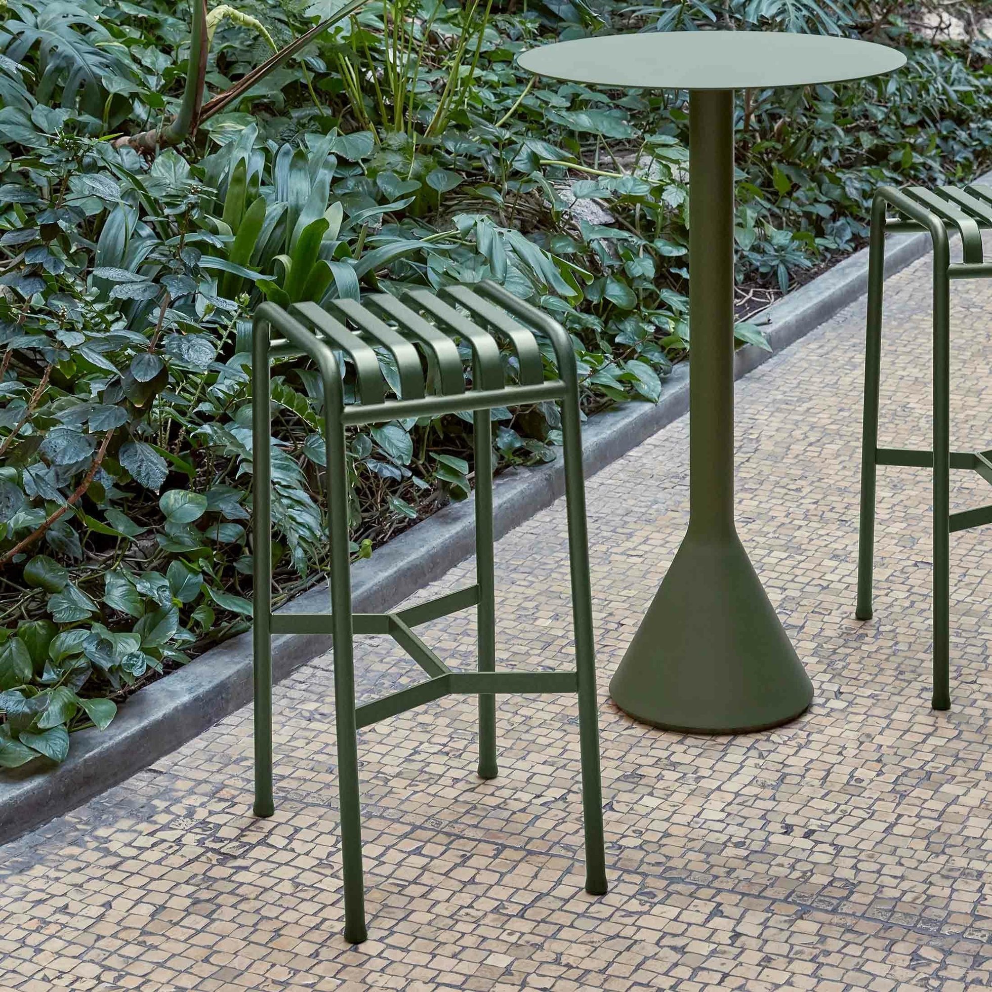 【ヘイ/HAY / GOODS】のPALISSADE(パリサード)/BARSTOOL(バースツール)/全4色/アウトドア 人気、トレンドファッション・服の通販 founy(ファニー) アウトドア Outdoor Clothing エレガント 上品 Elegant コレクション Collection, Seasonal Line シンプル Simple, Minimal ホーム・キャンプ・アウトドア・お取り寄せ Home Living / Home & Lifestyle / Camping Gear / Outdoor Camping 家具・インテリア Home Furniture & Interior. Stylish & Functional Living Spaces その他 インテリア雑貨、家具 Home Decor & Furniture Extras other-1|ID: prp329100004502158 ipo3291000000035407120