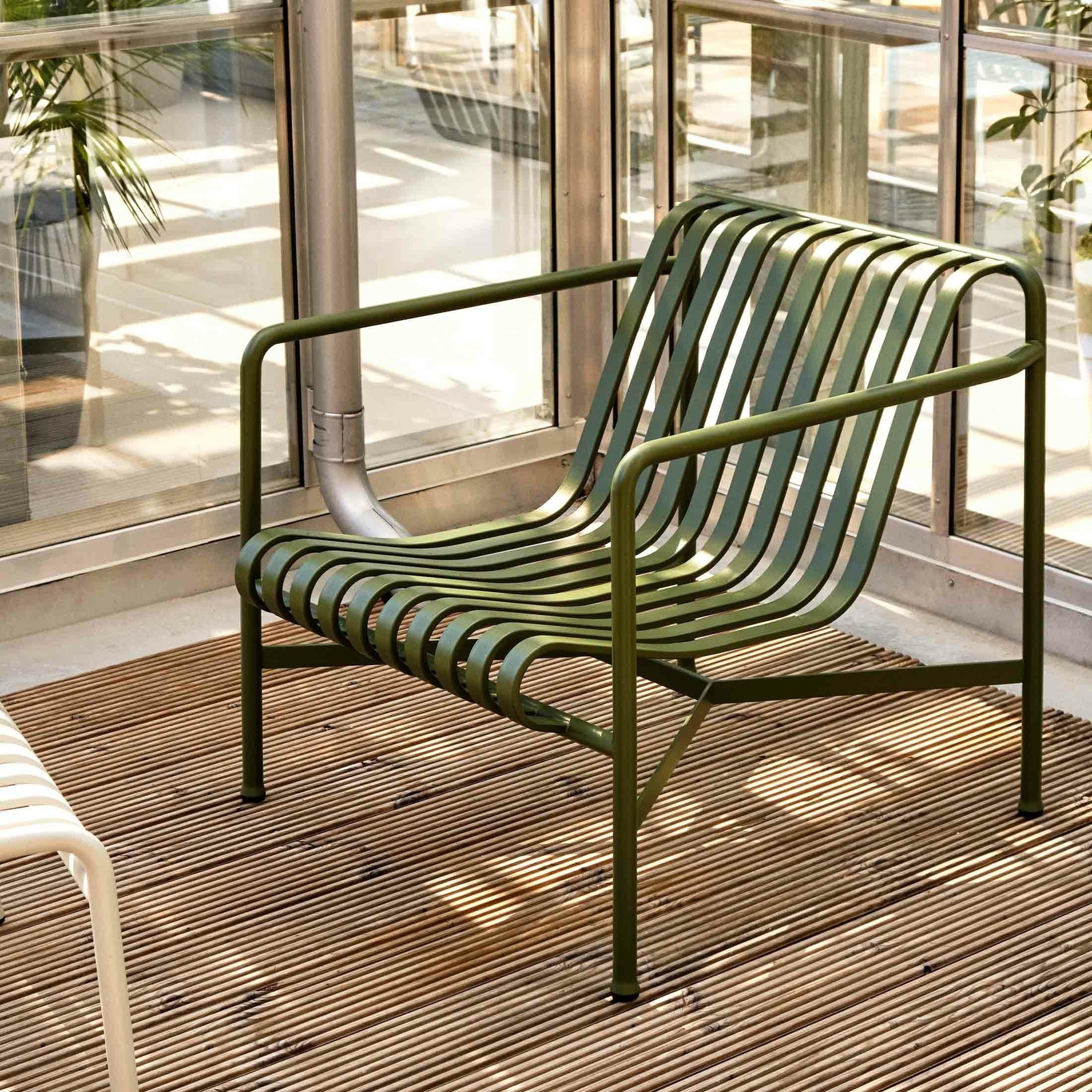 【ヘイ/HAY / GOODS】のPALISSADE(パリサード)/LOUNGECHAIRLOW(ラウンジチェア)/全4色/アウトドア 人気、トレンドファッション・服の通販 founy(ファニー) 　おすすめ　Recommended / Our Picks　アウトドア　Outdoor Clothing　エレガント 上品　Elegant　シンプル　Simple, Minimal　ホーム・キャンプ・アウトドア・お取り寄せ　Home Living / Home & Lifestyle / Camping Gear / Outdoor Camping　家具・インテリア　Home Furniture & Interior. Stylish & Functional Living Spaces　チェア・椅子　Seating & Chairs　ラウンジチェア・リクライナー　Lounge Chairs / Recliners　 other-1|ID: prp329100004506498 ipo3291000000035407123