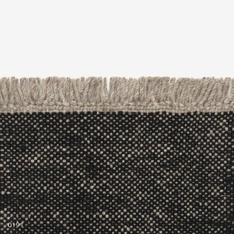 【クヴァドラ/Kvadrat / GOODS】のYieldNaturallyColouredFringes(イールドナチュラリーカラードフリンジ)/20148(250cm×350cm)/ラグ《滑り止めプレゼント》 人気、トレンドファッション・服の通販 founy(ファニー) 　おすすめ　Recommended / Our Picks　コレクション　Collection, Seasonal Line　シンプル　Simple, Minimal　ドット　Polka Dot, Dot Pattern　フリンジ　Fringe, Tassel　ホーム・キャンプ・アウトドア・お取り寄せ　Home Living / Home & Lifestyle / Camping Gear / Outdoor Camping　家具・インテリア　Home Furniture & Interior. Stylish & Functional Living Spaces　その他 インテリア雑貨、家具　Home Decor & Furniture Extras　 other-1|ID: prp329100004580482 ipo3291000000032454128