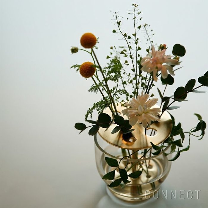 【フリッツ ハンセン/FRITZ HANSEN / GOODS】のIKEBANAVASE(イケバナベース)/スモール/真鍮モデル インテリア・キッズ・メンズ・レディースファッション・服の通販 founy(ファニー) https://founy.com/ シンプル Simple, Minimal バランス Balance, Style Balance フラワー Flower, Floral ホーム・キャンプ・アウトドア・お取り寄せ Home Living / Home & Lifestyle / Camping Gear / Outdoor Camping 家具・インテリア Home Furniture & Interior. Stylish & Functional Living Spaces その他 インテリア雑貨、家具 Home Decor & Furniture Extras |ID: prp329100004722826 ipo3291000000035427405