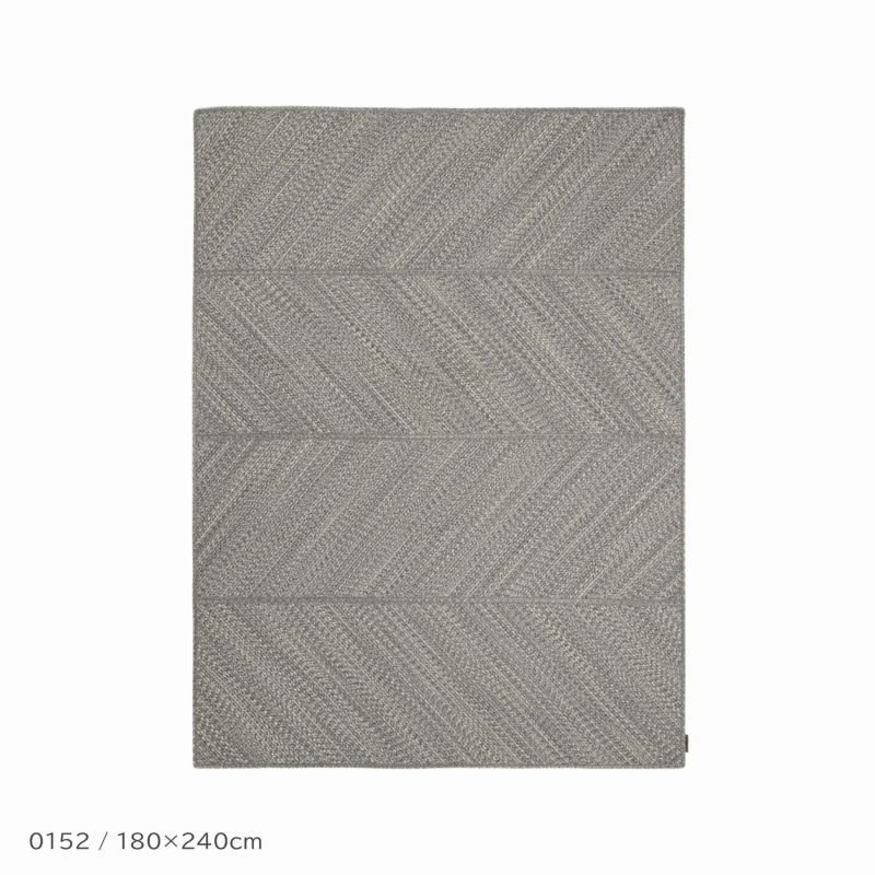 【クヴァドラ/Kvadrat / GOODS】のCordeChevron(コルドシェヴロン)/20146(180cm×240cm)/ラグ《滑り止めプレゼント》 人気、トレンドファッション・服の通販 founy(ファニー) クラシック Classic, Timeless Style グラデーション Gradient, Ombre 手描き Hand-Drawn, Illustrated パターン Pattern, Design Print フランス France, French モダン Modern, Contemporary リバーシブル Reversible, Two-Sided ホーム・キャンプ・アウトドア・お取り寄せ Home Living / Home & Lifestyle / Camping Gear / Outdoor Camping 家具・インテリア Home Furniture & Interior. Stylish & Functional Living Spaces その他 インテリア雑貨、家具 Home Decor & Furniture Extras other-1|ID: prp329100004725372 ipo3291000000034145590