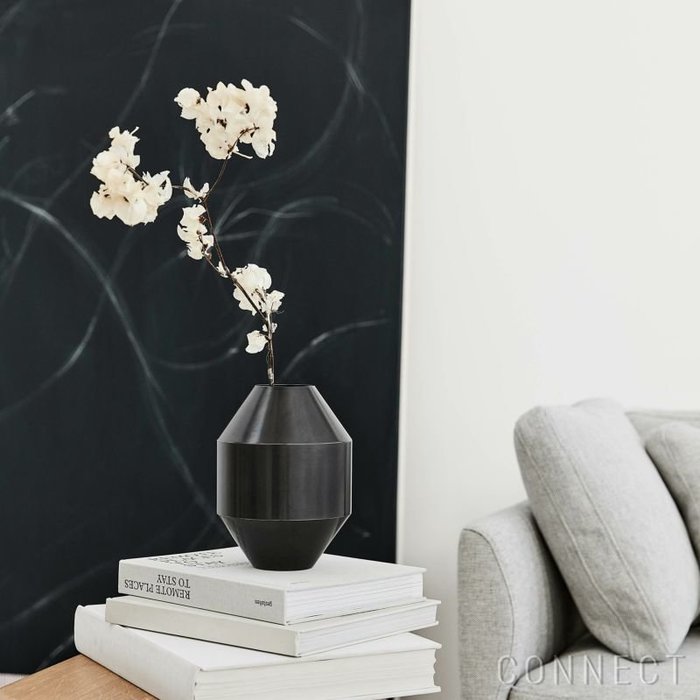 【フレデリシア/FREDERICIA / GOODS】のHydroBrassVases(ハイドロブラスヴェイス)/Model8210/フラワーベース/H20cm インテリア・キッズ・メンズ・レディースファッション・服の通販 founy(ファニー) https://founy.com/ フラワー Flower, Floral モダン Modern, Contemporary ホーム・キャンプ・アウトドア・お取り寄せ Home Living / Home & Lifestyle / Camping Gear / Outdoor Camping 家具・インテリア Home Furniture & Interior. Stylish & Functional Living Spaces その他 インテリア雑貨、家具 Home Decor & Furniture Extras |ID: prp329100004725375 ipo3291000000034145593