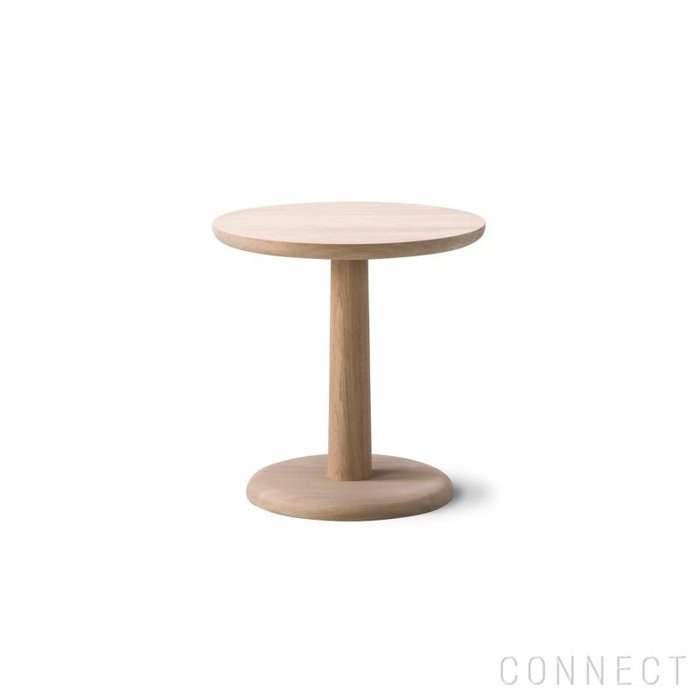 【フレデリシア/FREDERICIA / GOODS】のPonSideTable(ポンサイドテーブル)/Model1290/オーク材・ソープ仕上げ/Φ45cm インテリア・キッズ・メンズ・レディースファッション・服の通販 founy(ファニー) https://founy.com/ クラシック Classic, Timeless Style コンパクト Compact, Small Size テーブル Table, Dining Table フレーム Frame, Outline 人気 Popular, Best Seller ホーム・キャンプ・アウトドア・お取り寄せ Home Living / Home & Lifestyle / Camping Gear / Outdoor Camping 家具・インテリア Home Furniture & Interior. Stylish & Functional Living Spaces テーブル Dining, Coffee & Side Tables サイドテーブル・ナイトテーブル Side & End Tables |ID: prp329100004725384 ipo3291000000034145605