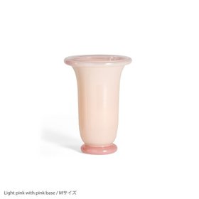 【ヘイ/HAY / GOODS】 EMPIREVASE(エンパイアベース)/Mサイズ/ライトピンク/H21cm/フラワーベース人気、トレンドファッション・服の通販 founy(ファニー) エレガント 上品 Elegant ガラス Glass, Glassware フラワー Flower, Floral ホーム・キャンプ・アウトドア・お取り寄せ Home Living / Home & Lifestyle / Camping Gear / Outdoor Camping 家具・インテリア Home Furniture & Interior. Stylish & Functional Living Spaces ライト・照明 Lamps & Lighting Fixtures |ID:prp329100004767578