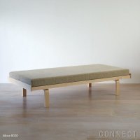 【アルテック/artek / GOODS】のDAYBED710(デイベッド)/マットレス+フレーム/Moss0020《当店限定山口一郎ポスター付》 人気、トレンドファッション・服の通販 founy(ファニー) クッション Cushion, Throw Pillow シンプル Simple, Minimal フレーム Frame, Outline ラグジュアリー Luxury, Elegant ホーム・キャンプ・アウトドア・お取り寄せ Home Living / Home & Lifestyle / Camping Gear / Outdoor Camping 家具・インテリア Home Furniture & Interior. Stylish & Functional Living Spaces ソファー Couches & Sofas ホーム・キャンプ・アウトドア・お取り寄せ Home Living / Home & Lifestyle / Camping Gear / Outdoor Camping 家具・インテリア Home Furniture & Interior. Stylish & Functional Living Spaces チェア・椅子 Seating & Chairs スツール・バースツール Stools & Bar Stools |ID:prp329100004775641