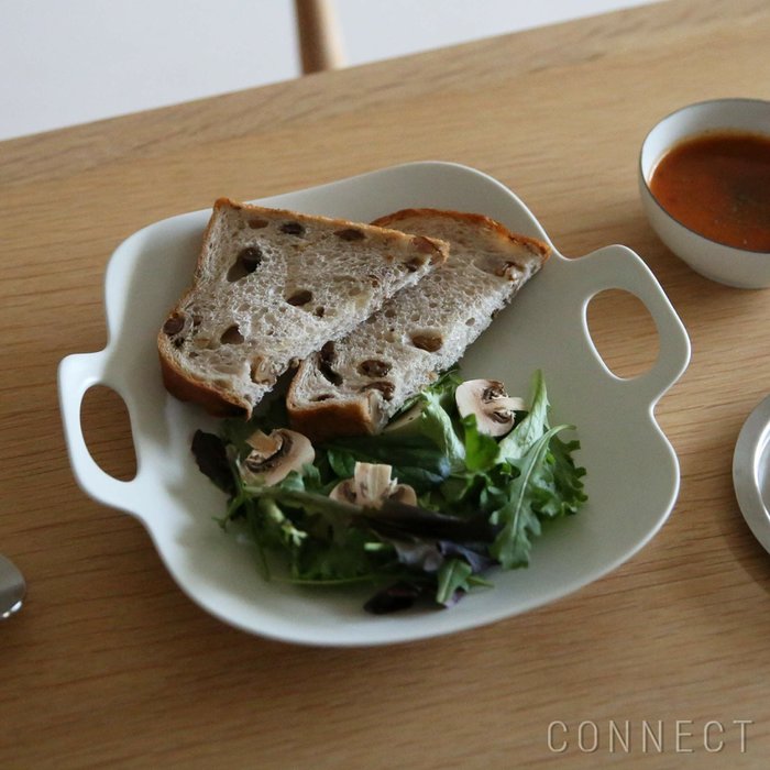 【イイホシユミコさんの器/yumiko iihoshi porcelain / GOODS】のyumikoiihoshiporcelain(イイホシユミコ)bonvoyage(ボンボヤージュ)プレートL インテリア・キッズ・メンズ・レディースファッション・服の通販 founy(ファニー) https://founy.com/ テーブル Table, Dining Table プレート Plate, Dish ホーム・キャンプ・アウトドア・お取り寄せ Home Living / Home & Lifestyle / Camping Gear / Outdoor Camping キッチン・ダイニング Kitchen & Dining Essentials. Stylish & Functional Tableware キッチン家電・キッチン用品 Kitchen Appliances & Tools |ID: prp329100004863291 ipo3291000000036156622