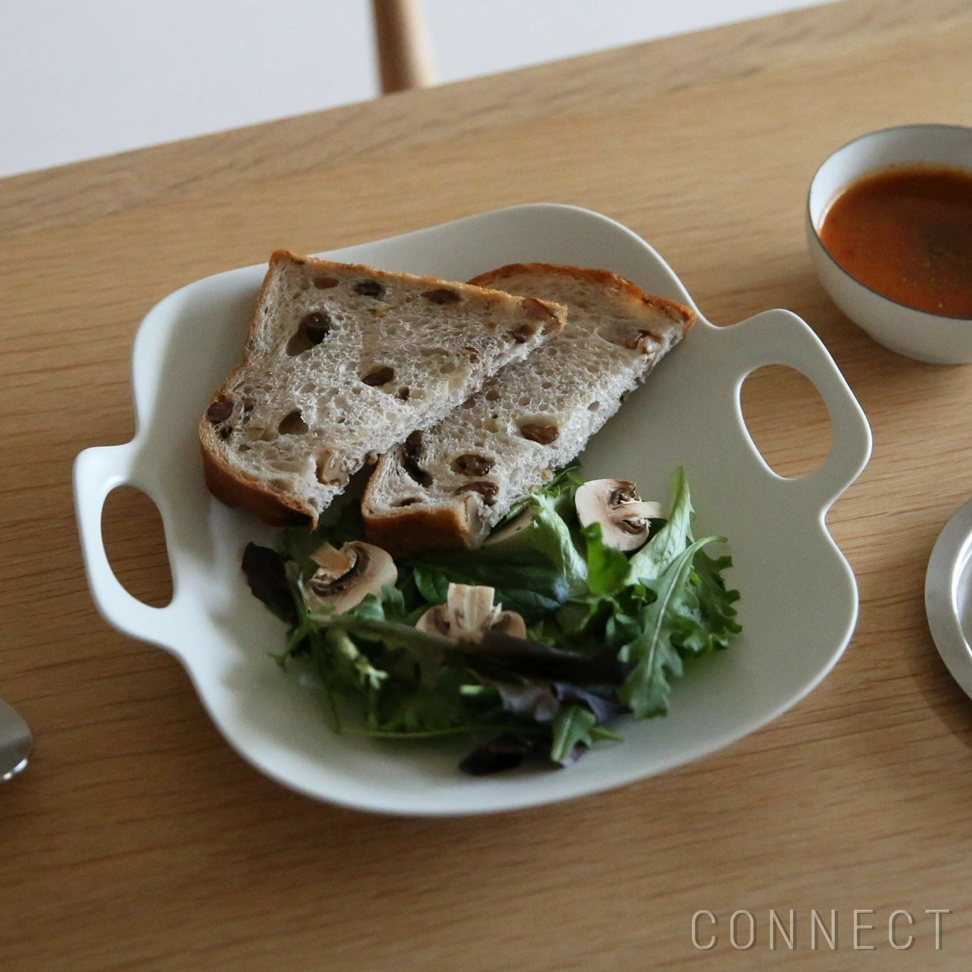 【イイホシユミコさんの器/yumiko iihoshi porcelain / GOODS】のyumikoiihoshiporcelain(イイホシユミコ)bonvoyage(ボンボヤージュ)プレートL 人気、トレンドファッション・服の通販 founy(ファニー) 　テーブル　Table, Dining Table　プレート　Plate, Dish　ホーム・キャンプ・アウトドア・お取り寄せ　Home Living / Home & Lifestyle / Camping Gear / Outdoor Camping　キッチン・ダイニング　Kitchen & Dining Essentials. Stylish & Functional Tableware　キッチン家電・キッチン用品　Kitchen Appliances & Tools　 other-1|ID: prp329100004863291 ipo3291000000036156622