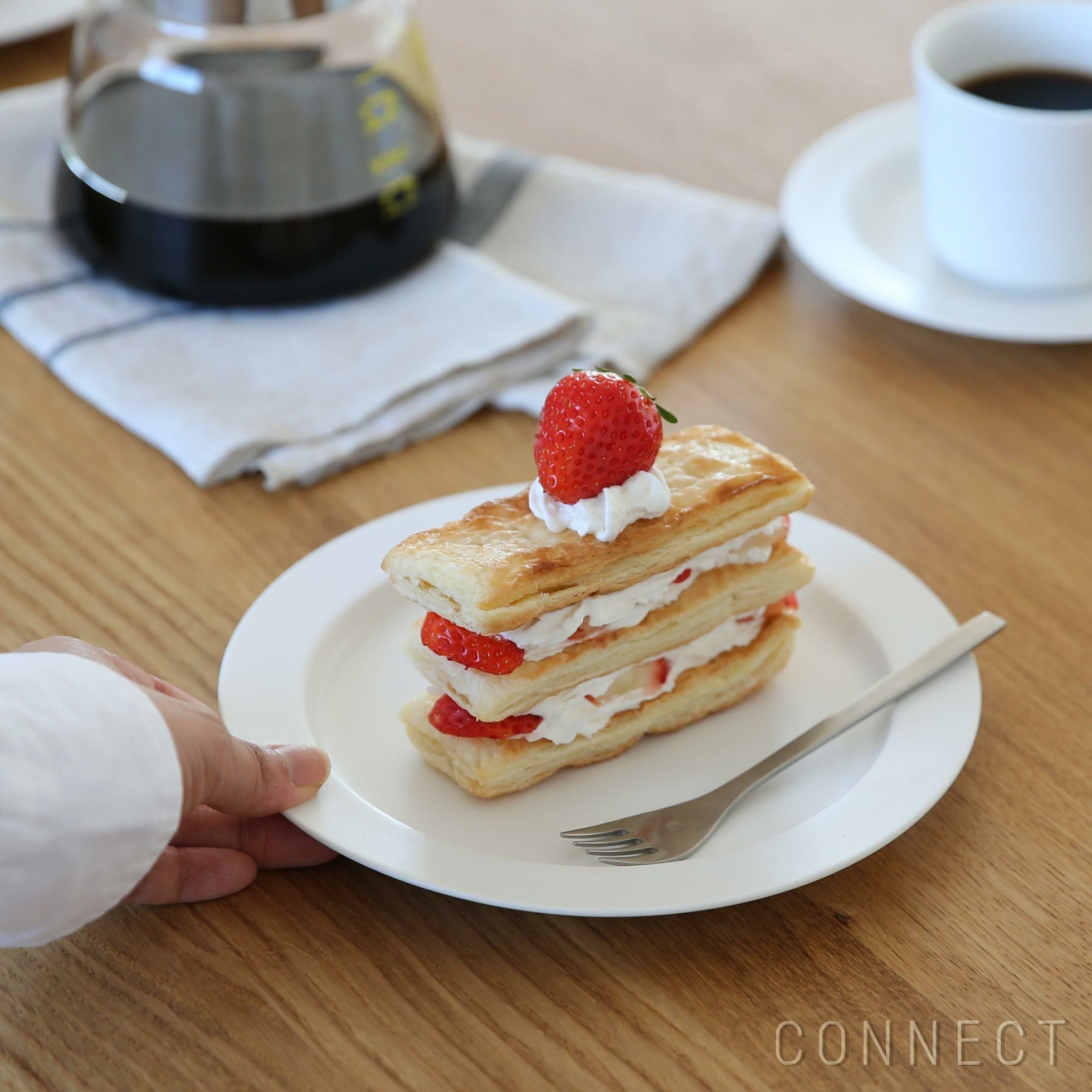 【イイホシユミコさんの器/yumiko iihoshi porcelain / GOODS】のyumikoiihoshiporcelain(イイホシユミコ)/unjour(アンジュール)apresmidiplate/ユキφ19cm 人気、トレンドファッション・服の通販 founy(ファニー) テーブル Table, Dining Table デザート Dessert, Sweet Treat プレート Plate, Dish 人気 Popular, Best Seller other-1|ID: prp329100004863371 ipo3291000000036156966