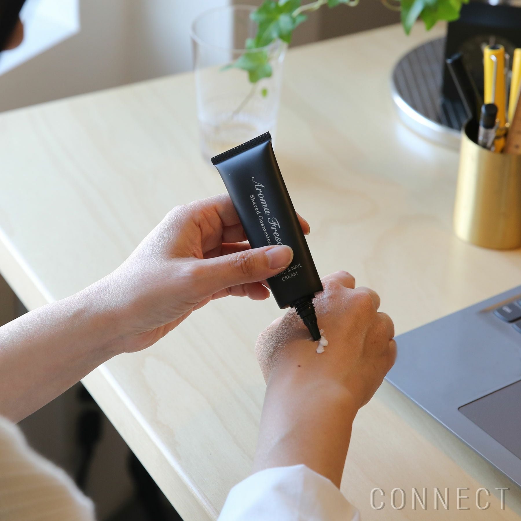 【アロマフレスコ/Aroma Fresco / GOODS】のAromaFresco(アロマフレスコ)/ハンドアンドネイルクリーム/シトラスミント 人気、トレンドファッション・服の通販 founy(ファニー) 　ジャケット　Jacket, Outerwear　ハンド　Hand, Handmade　ポケット　Pocket, Pocket Detail　ホーム・キャンプ・アウトドア・お取り寄せ　Home Living / Home & Lifestyle / Camping Gear / Outdoor Camping　家具・インテリア　Home Furniture & Interior. Stylish & Functional Living Spaces　その他 インテリア雑貨、家具　Home Decor & Furniture Extras　 other-1|ID: prp329100004863798 ipo3291000000036181836