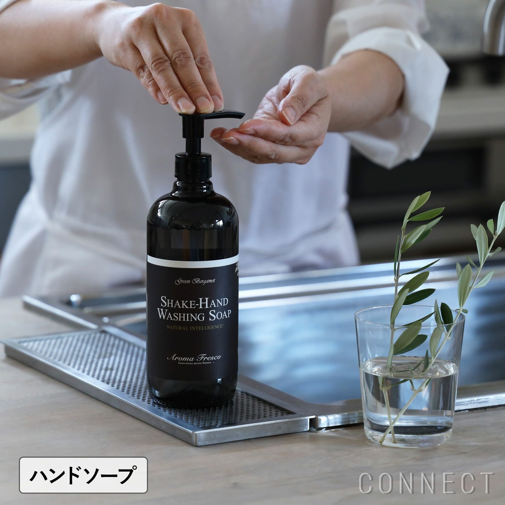 【アロマフレスコ/Aroma Fresco / GOODS】のAromaFresco(アロマフレスコ)/シェイクハンドウォッシングソープ(ハンドソープ)480ml/グリーン・ベルガモット 人気、トレンドファッション・服の通販 founy(ファニー) 　ハンド　Hand, Handmade　ホーム・キャンプ・アウトドア・お取り寄せ　Home Living / Home & Lifestyle / Camping Gear / Outdoor Camping　家具・インテリア　Home Furniture & Interior. Stylish & Functional Living Spaces　その他 インテリア雑貨、家具　Home Decor & Furniture Extras　 other-1|ID: prp329100004863801 ipo3291000000036181841