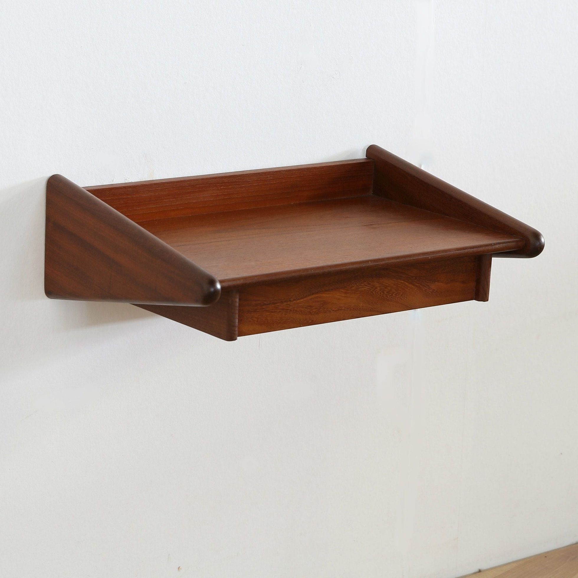 【その他のブランド/Other】のウォールシェルフ(vd1909-47)* 人気、トレンドファッション・服の通販 founy(ファニー) 　ヴィンテージ　Vintage Style　ホーム・キャンプ・アウトドア・お取り寄せ　Home Living / Home & Lifestyle / Camping Gear / Outdoor Camping　家具・インテリア　Home Furniture & Interior. Stylish & Functional Living Spaces　その他 インテリア雑貨、家具　Home Decor & Furniture Extras　 other-1|ID: prp329100004864551 ipo3291000000036203973