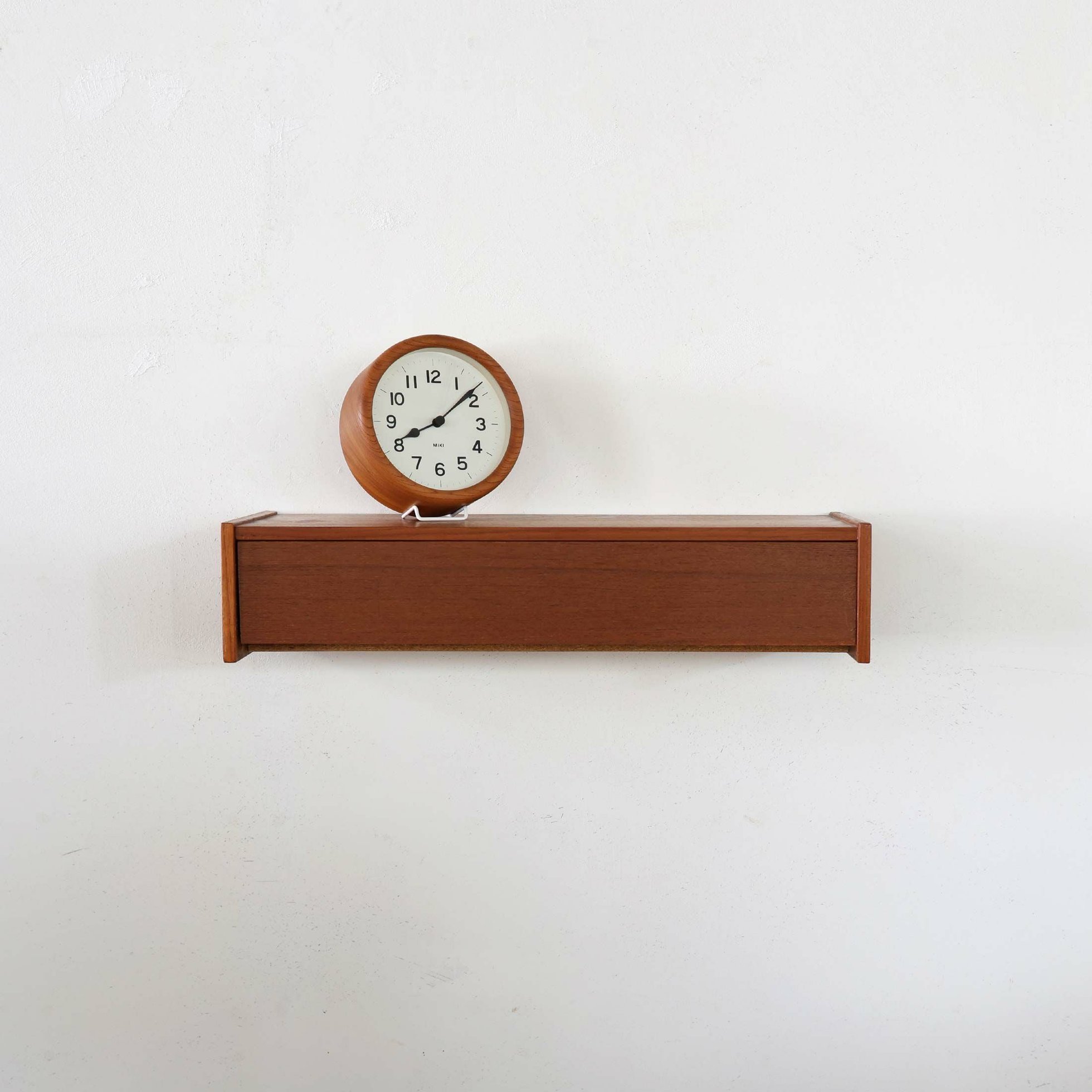 【その他のブランド/Other】のウォールシェルフ(vd2211-411)* 人気、トレンドファッション・服の通販 founy(ファニー) 　シンプル　Simple, Minimal　ヴィンテージ　Vintage Style　時計　Watch, Wristwatch　ホーム・キャンプ・アウトドア・お取り寄せ　Home Living / Home & Lifestyle / Camping Gear / Outdoor Camping　家具・インテリア　Home Furniture & Interior. Stylish & Functional Living Spaces　チェア・椅子　Seating & Chairs　ラウンジチェア・リクライナー　Lounge Chairs / Recliners　 other-1|ID: prp329100004864560 ipo3291000000036204003
