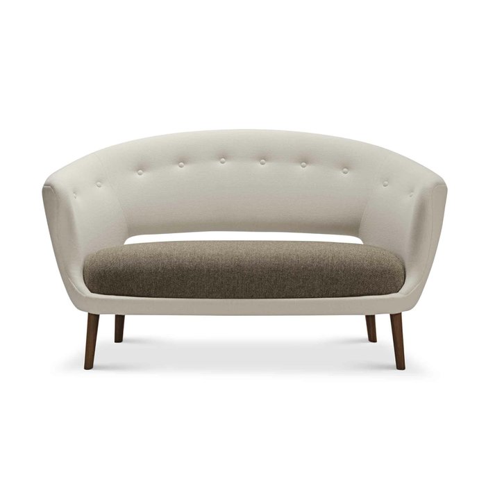 【ハウス オブ フィン ユール/HOUSE OF FINN JUHL / GOODS】のHOUSEOFFINNJUHL(ハウス・オブ・フィンユール)/WILLADSENSOFA(ウィラドセンソファ)/ウォルナット材・オイル仕上げ/Hallingdal100・270(ハリンダル) インテリア・キッズ・メンズ・レディースファッション・服の通販 founy(ファニー) https://founy.com/ オイル Body Oil フォルム Silhouette, Form ホーム・キャンプ・アウトドア・お取り寄せ Home Living / Home & Lifestyle / Camping Gear / Outdoor Camping 家具・インテリア Home Furniture & Interior. Stylish & Functional Living Spaces ソファー Couches & Sofas |ID: prp329100004891609 ipo3291000000036564238